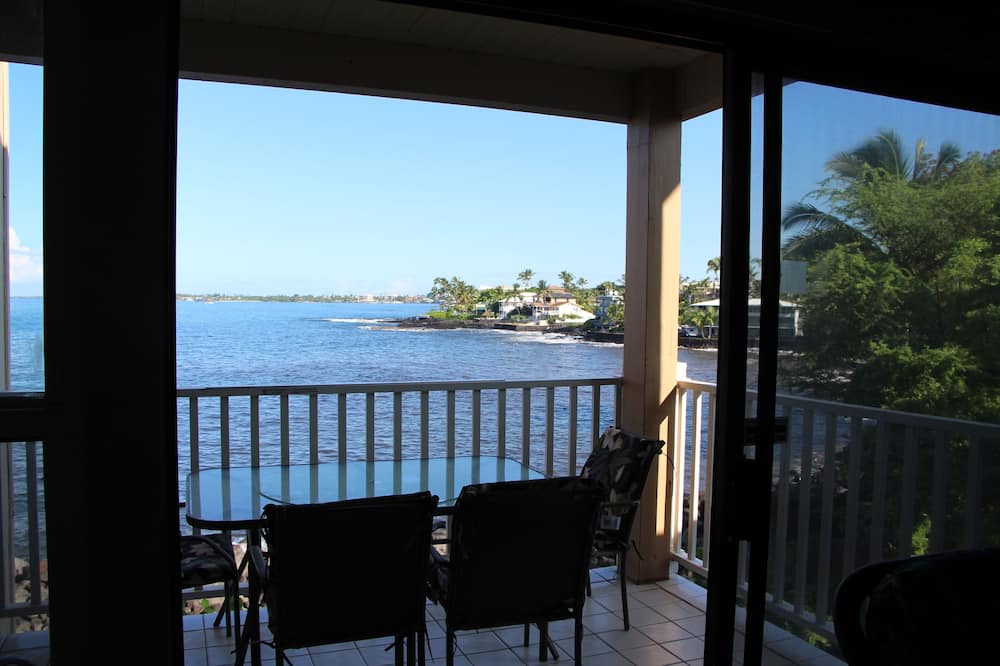 Kailua-Kona Condo | Oceanfront 2 BR/2BA in Beautiful Sea Village.