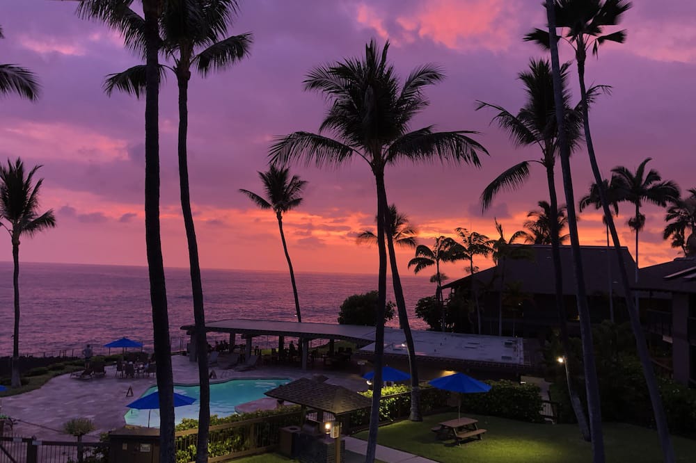 Keauhou Condo | Oceanfront Paradise Kanaloa at Kona Condo AC Stunning Ocean Views & Sunsets