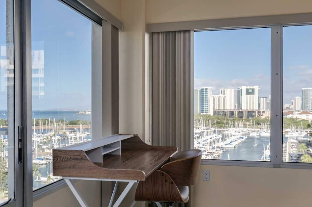Waikiki Condo | Ilikai 1243 Best Views 2 Bed Room Best Ocean/Lagoon Views