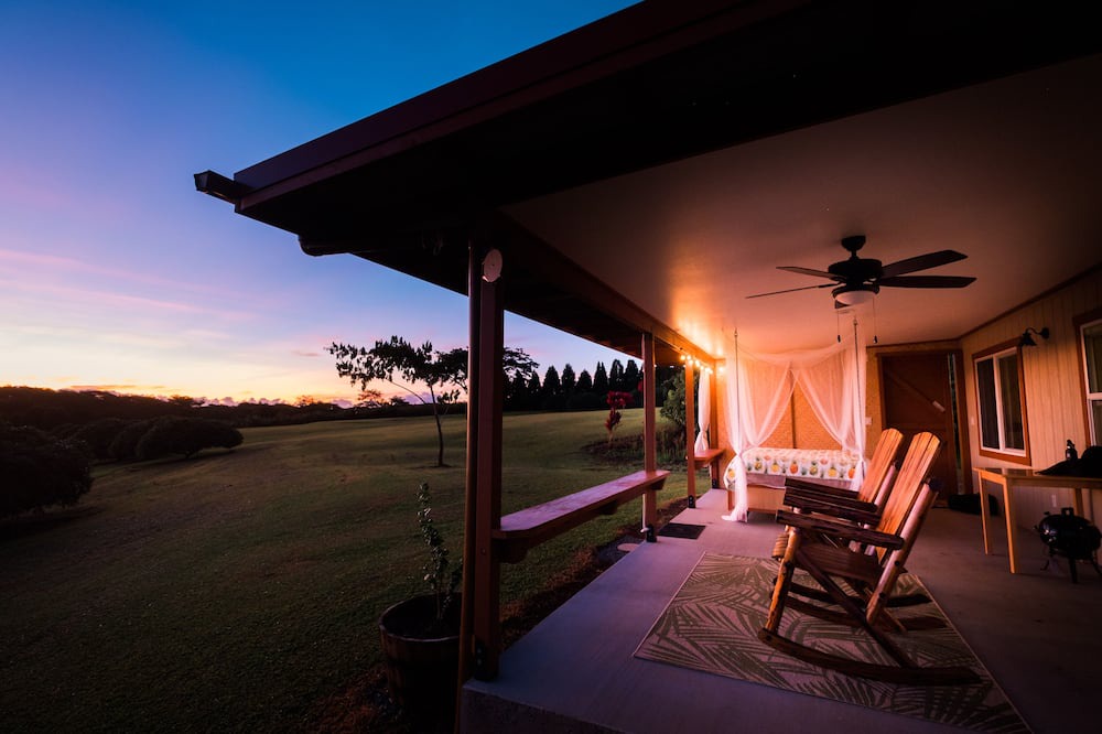 Hakalau Cottage | Hulili Tropical Fruit Farm - Pineapple Cottage