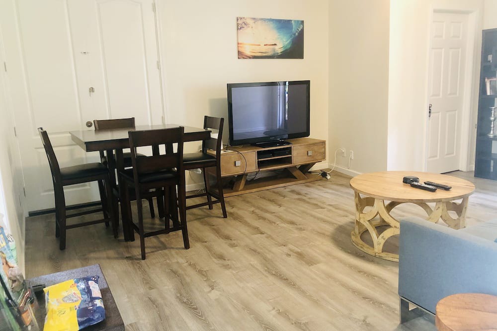 Kaneohe House | COUNTRY COMFORT & AC - 30 DAYS