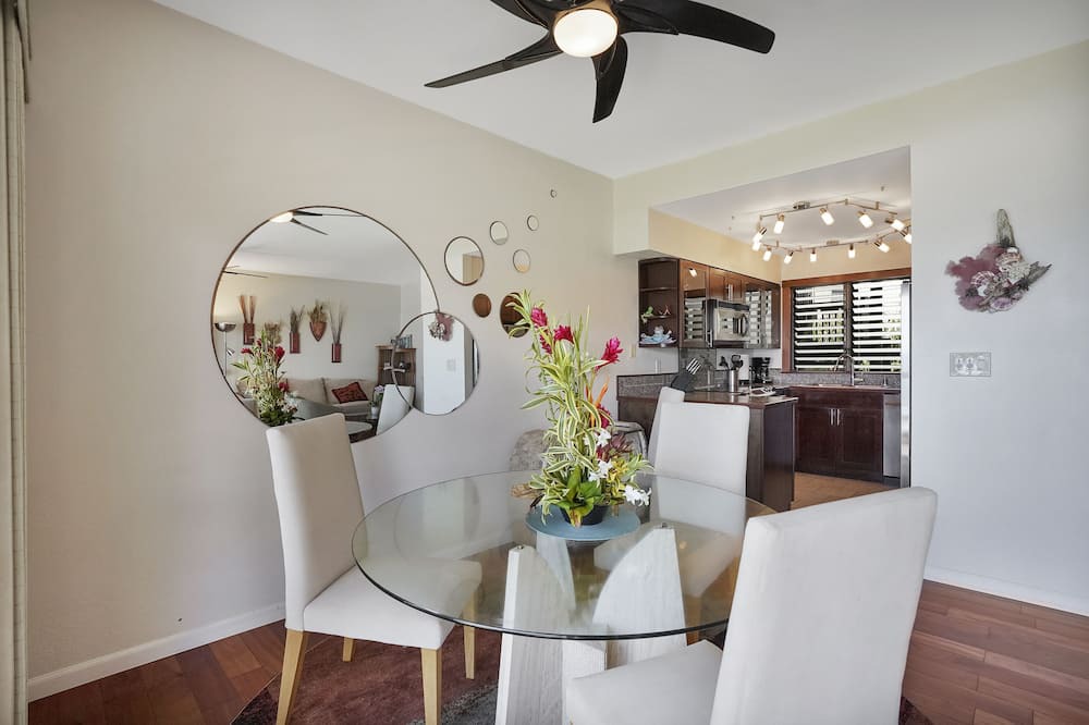 Wailua Condo | If You Deserve the Best. This is it! Oceanfront Condominium For You!
