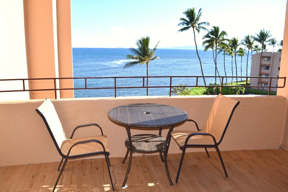 Maalaea Condo | Bright, Beautiful, Remodeled Island Sands 505 Condo
