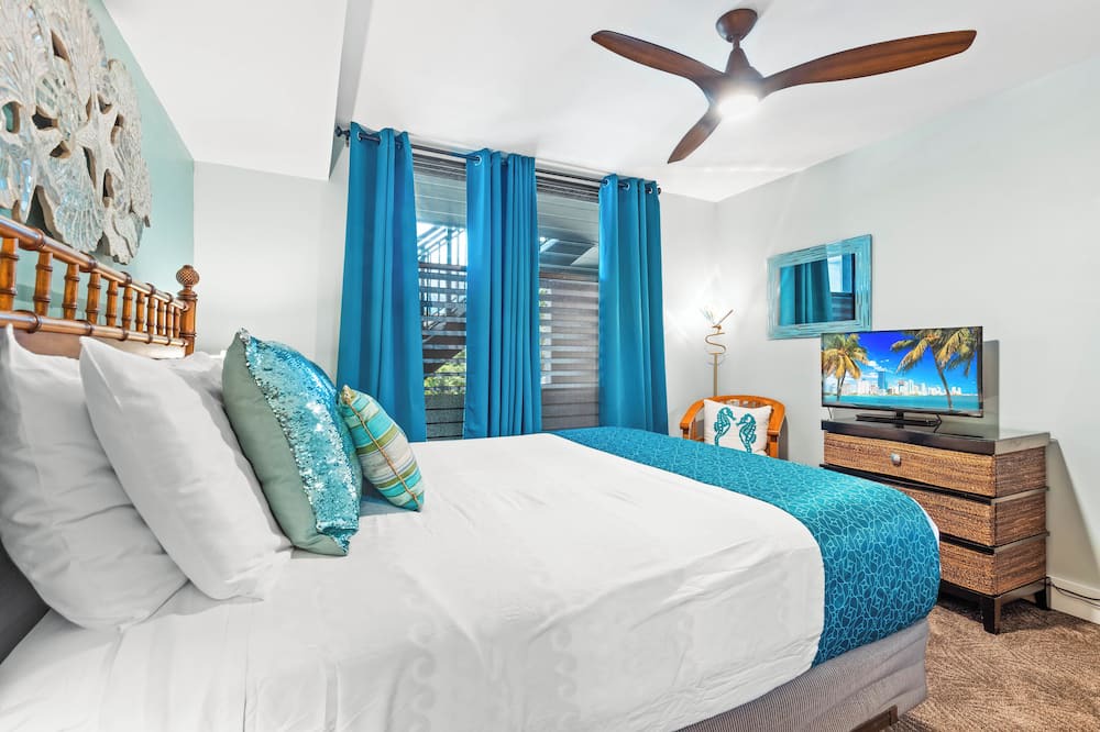 Kahana Condo | 3bd Oceanfront dream with A/C and whale watching