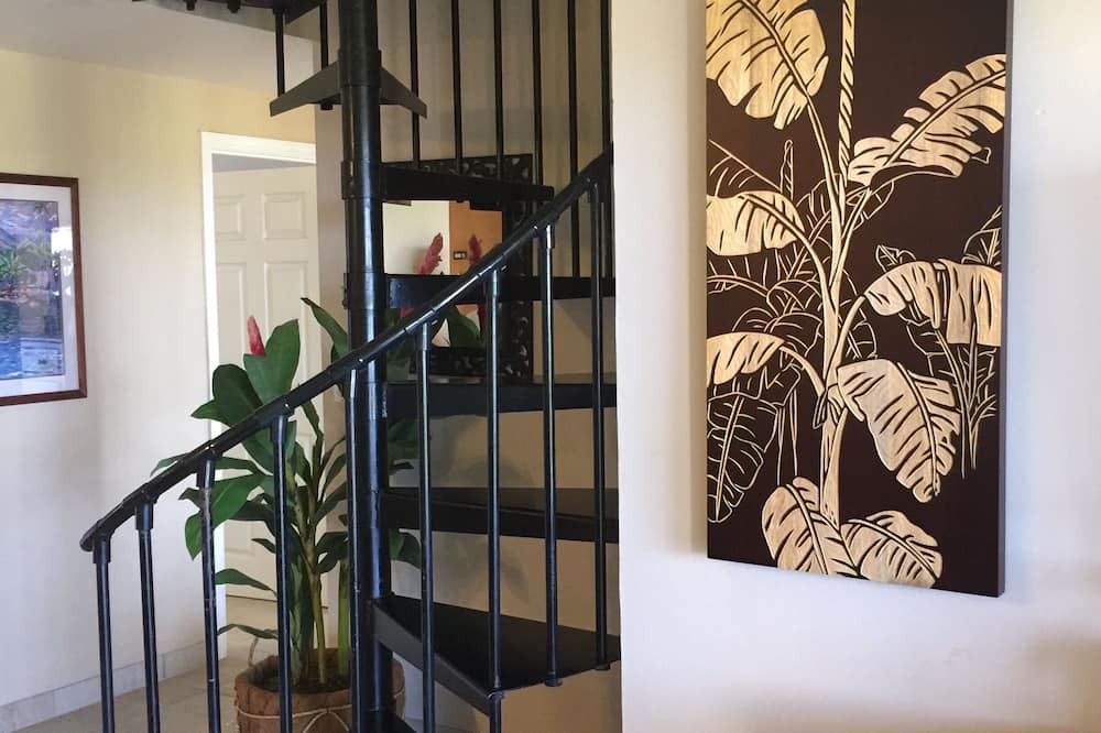 Keauhou Condo | Keauhou with gorgeous oceanview and on the 8th hole of Kona Country Club fairway