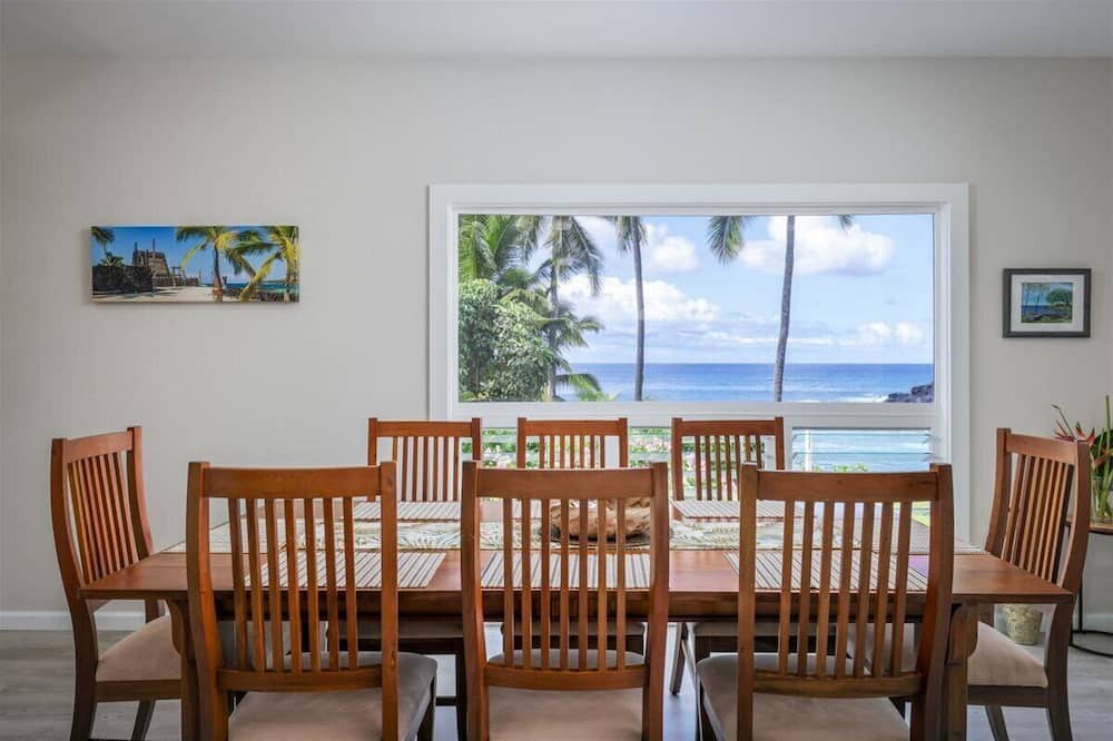 Keauhou House | Oceanfront above He'eia Bay! Your own Family Friendly House and Cottage resort!