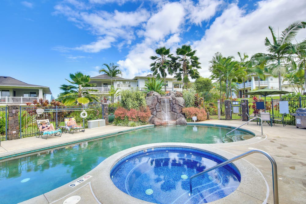 Princeville Condo | Princeville Condo w/Mountain & Golf Course Views!