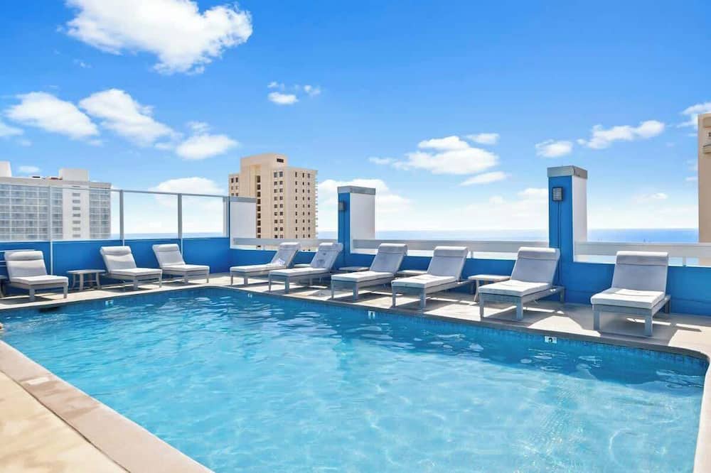 Waikiki Condo | Skyline view retreat w/pool & beach access