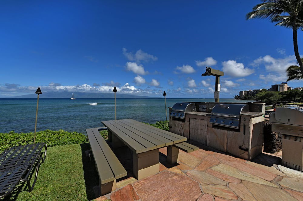Kahana Condo | Beautiful updated 2bd condo, a sleek new finish