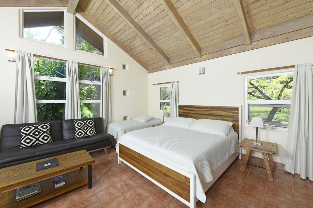 Pauwela Apartment | Peaceful Haiku Retreat Beach 10 Min & Paia 15 Min