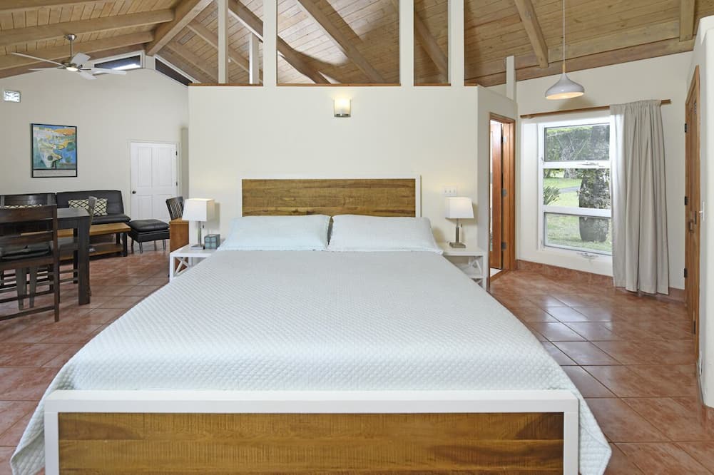 Pauwela Apartment | Peaceful Haiku Retreat Beach 10 Min & Paia 15 Min