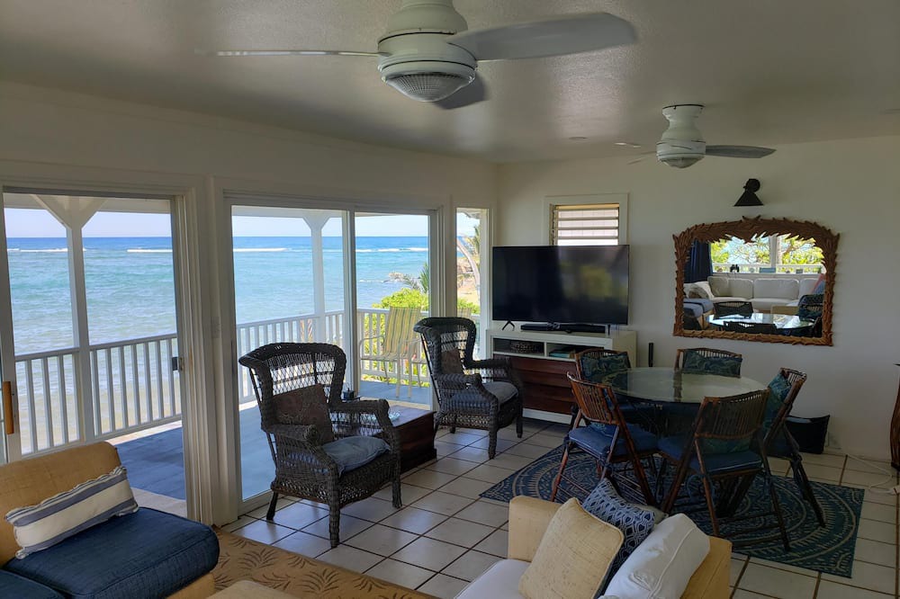 Anahola House | Newly Remodeled Beachfront Home, with rates as low as 950/night!