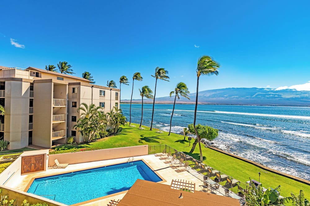 Maalaea Condo | Celebrate Honeymoon, Anniversary or Birthday.Panoramic Ocean View!