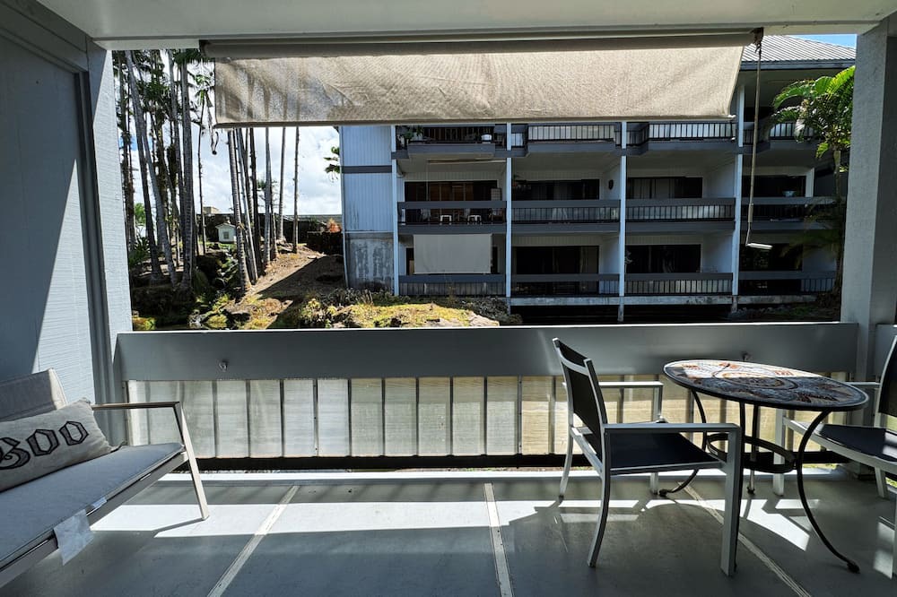 Hilo Apartment | Sunshine Rentals is located in Hilo—quiet, comfortable, and cozy!