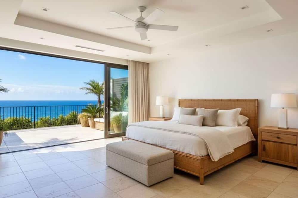 Ninole Villa | Luxury Hawaiian Oceanfront Estate
