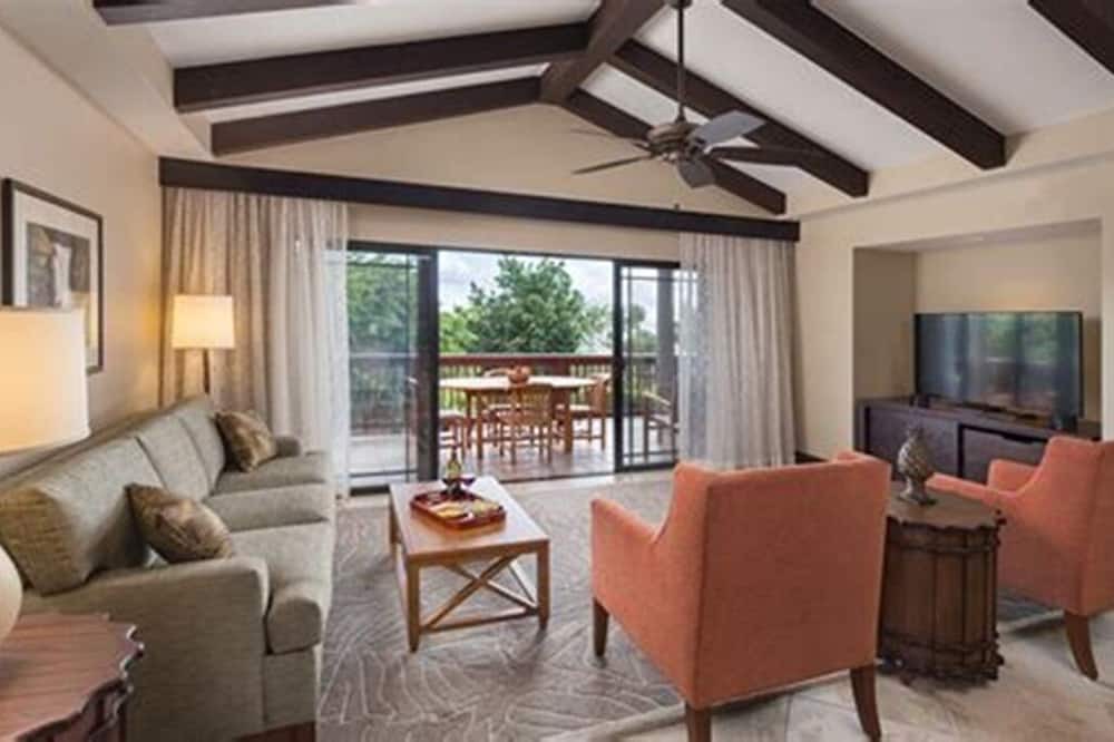 Kailua-Kona Resort | Ironman 2026 Lodging: Spacious 2BR Deluxe at Wyndham Kona Hawaiian Resort