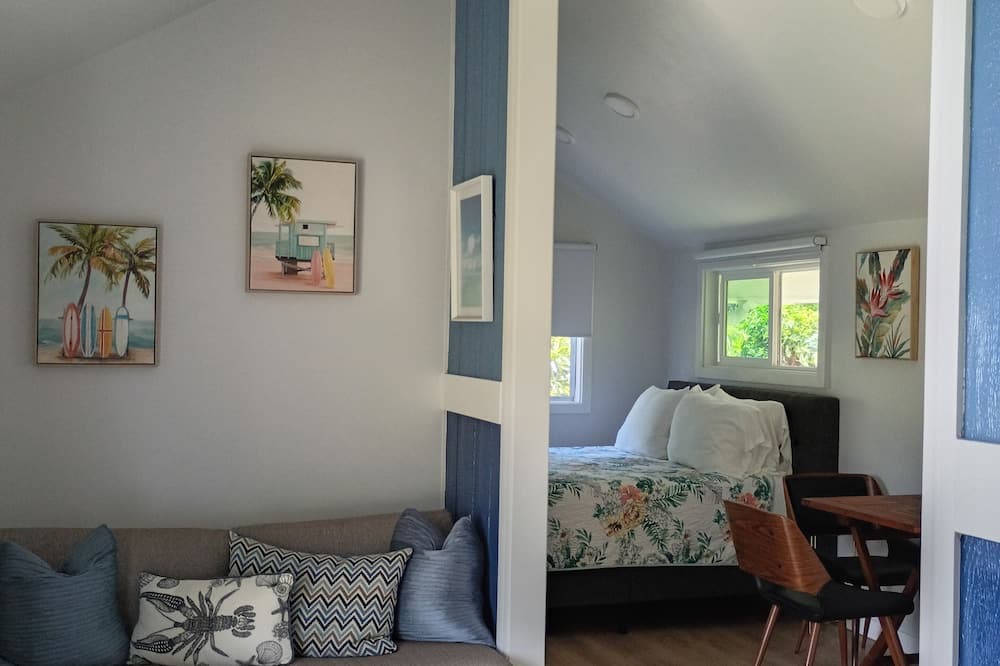 Keaau Cottage | Serene 1-bedroom modern cottage in Keaau perfect for a relaxing getaway.