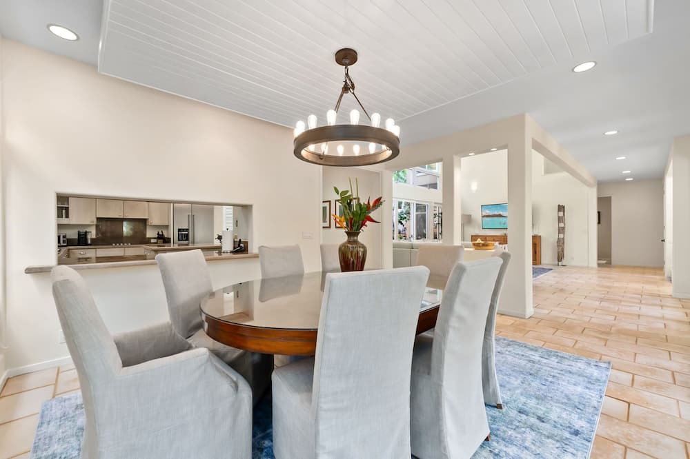 Kahala House | Diamond Head Luxe Private Estate with Pool | Sleeps 11