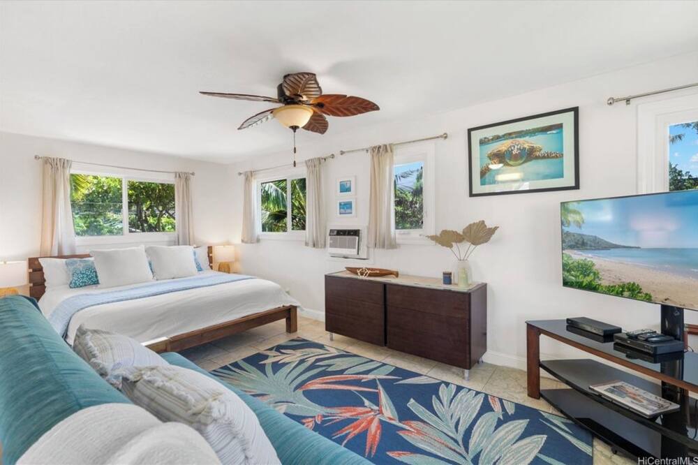 Pupukea Apartment | Just steps from world-class surf, golden beaches, and stunning sunsets.