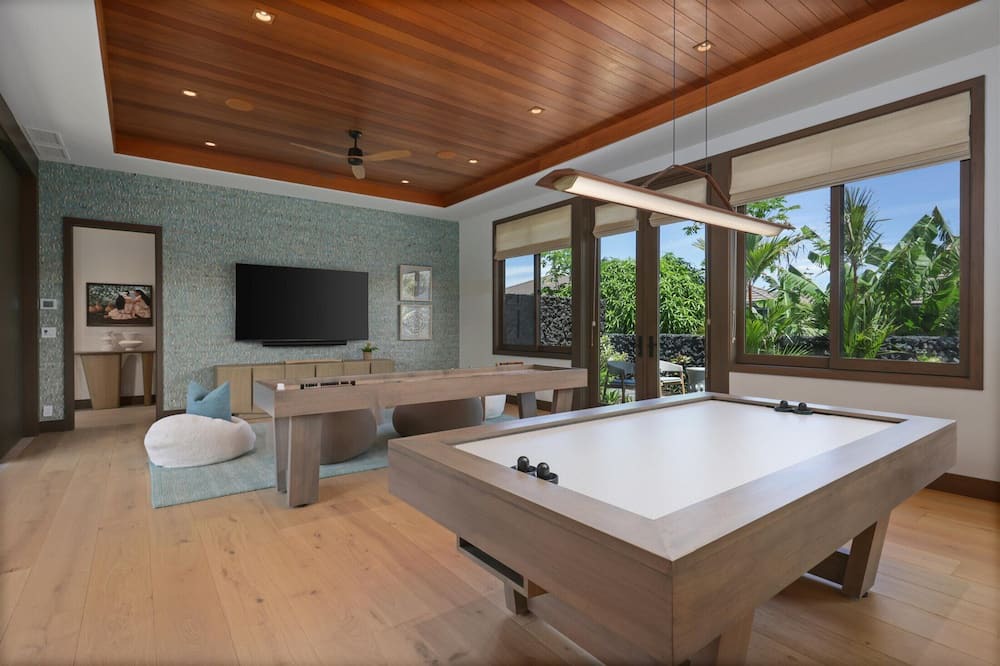 Kaupulehu House | Piiuka 18 - Ocean Views | Game Room | Daily Housekeeping