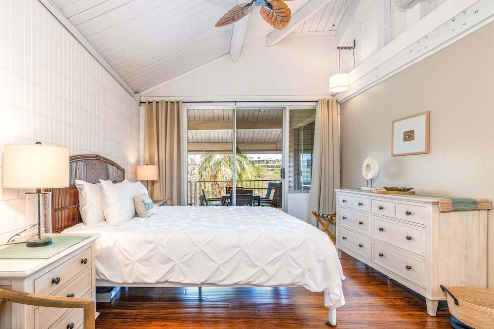 Kihei Condo | Haleakala Shores A-411 - Modern 2BR/2BA, 2 King Beds, Sleeps 4, Split AC, Wi-Fi