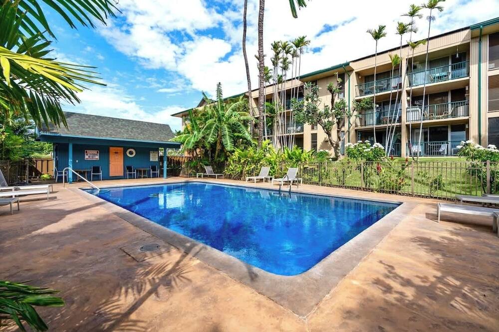 Kihei Apartment | 2BR family condo - pool & beach access, S. Kihei