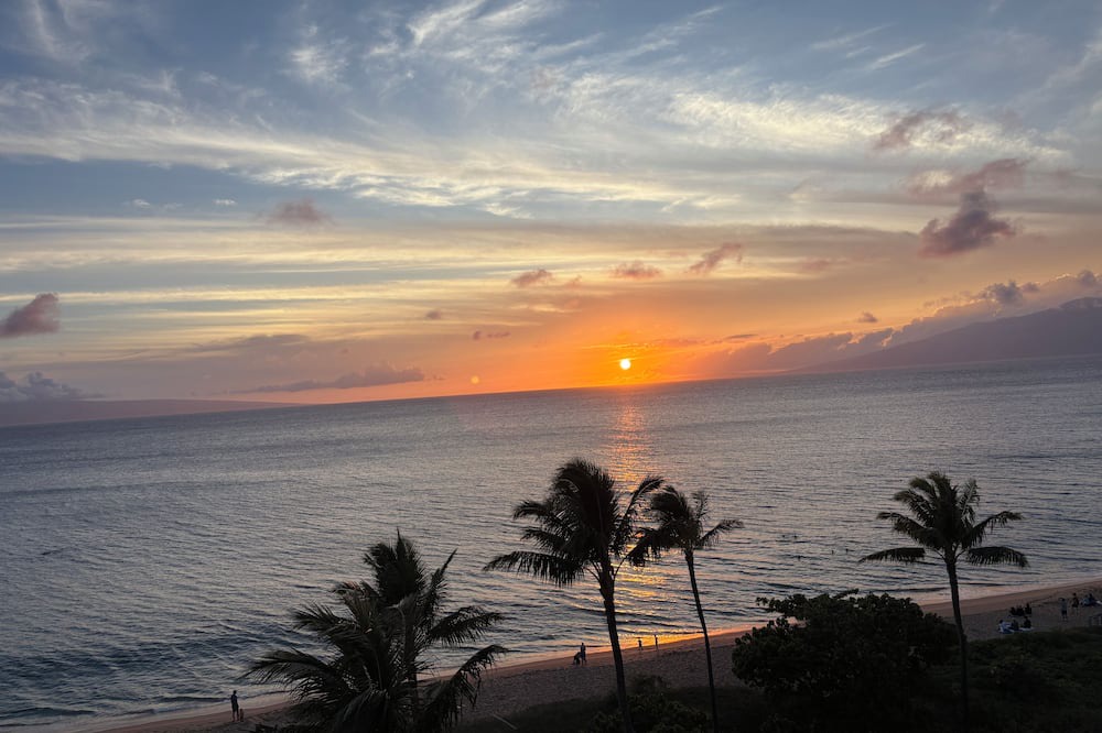 Historic Lahaina Front Street Resort | Deluxe Oceanfront 2 Bdrm Lockoff at Westin Kaanapali Ocean Resort Villas South