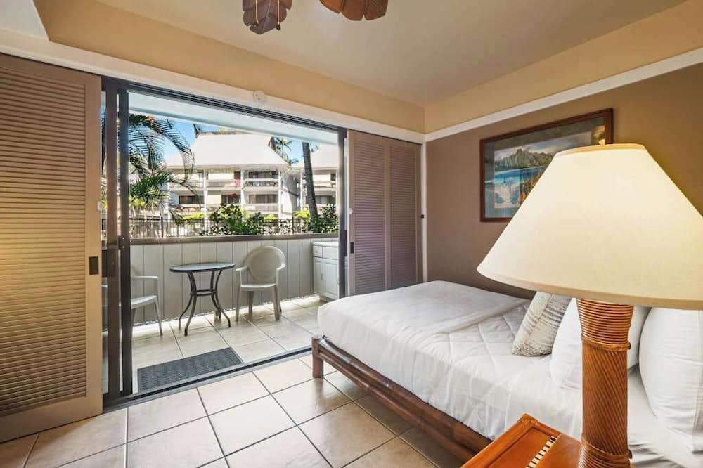 Hilo Apartment | NEW Fall Deal Remodeled Hilo Studio by Wailoa River and Hilo Bay