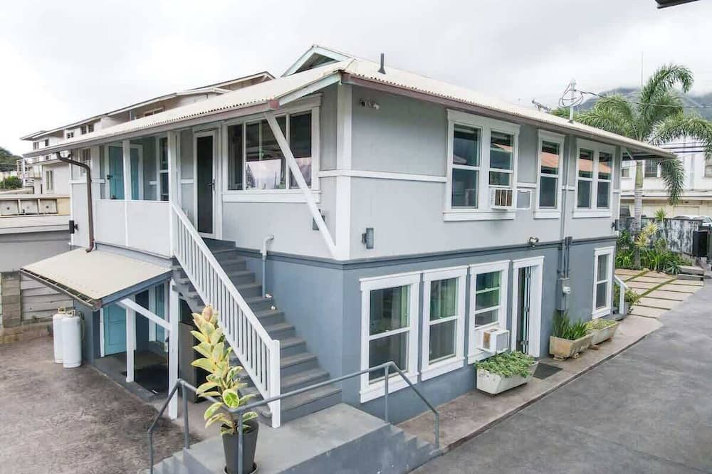Wailuku Condo | Charming 2BR Condo in Historic Wailuku | Central Maui Location