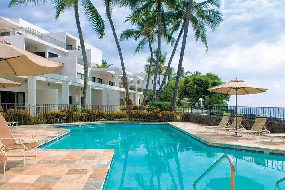 Kailua-Kona Condo | Wyndham Royal Sea Cliff 1BR Apartment with Resort Access