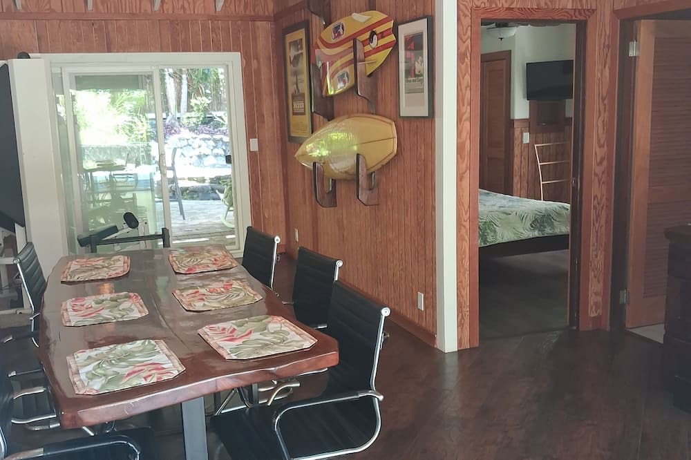 Pahoa House | Two houses for the price of one at beautiful orchid farm.