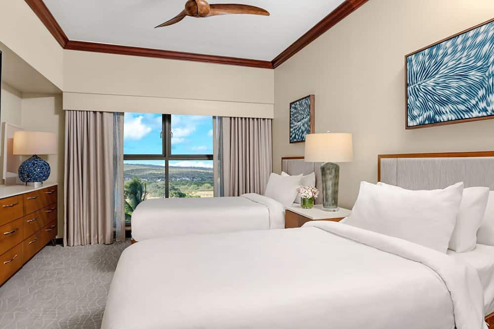 Ko Olina Resort | Incredible Beachfront KoOlina Resort + Luxury Resort Amenities Included