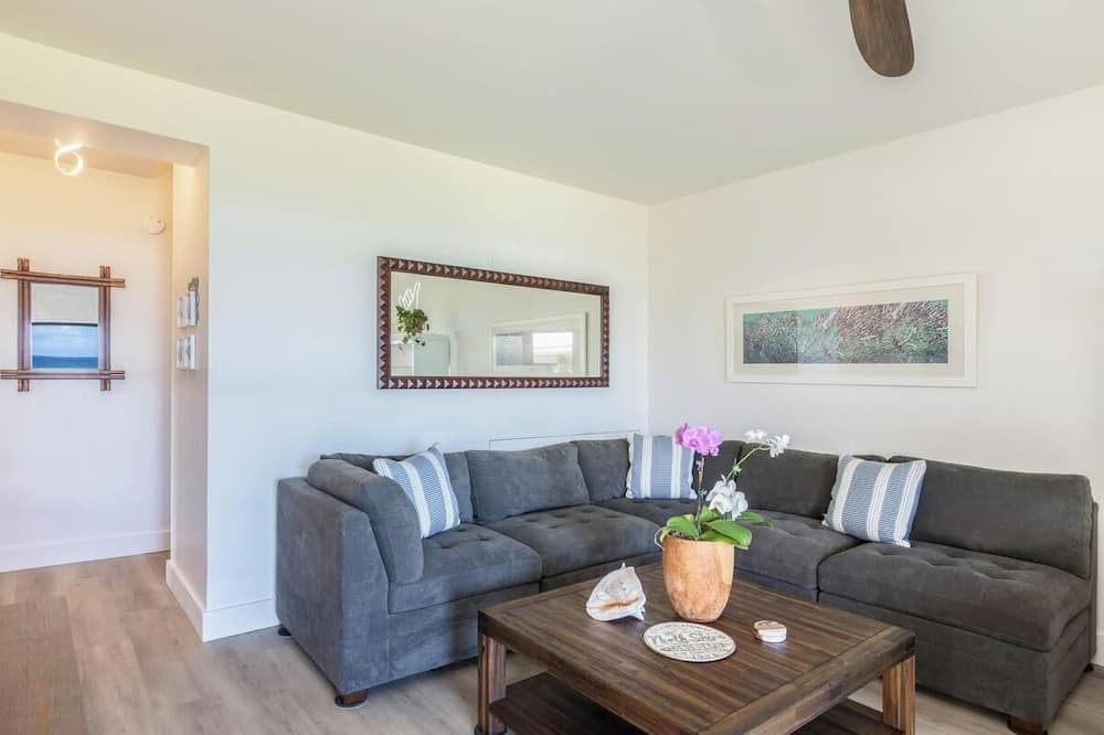 Lihue Condo | ALL NEW Oceanfront 2 storey comfortably sleeps 6-7