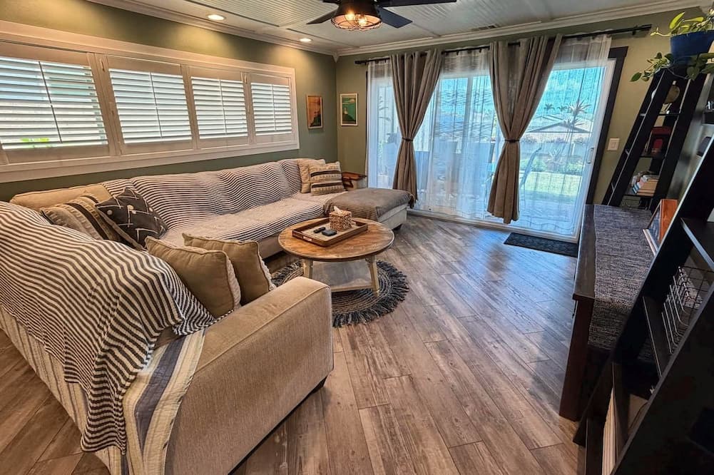 Village Park House | Kunia 3BR Retreat w/Office, Yard & BBQ