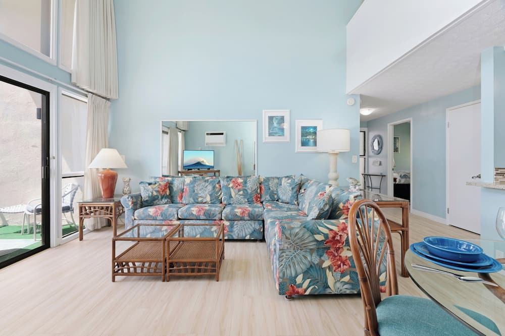 Maalaea Condo | Ocean-view 2BR Maui condo with pool, A/C, beach