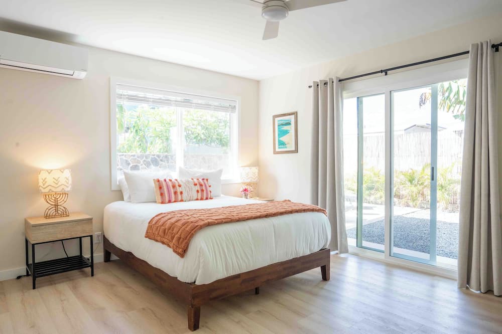Ewa Beach House | Welcoming 4-bedroom beach house with AC in Ewa Beach