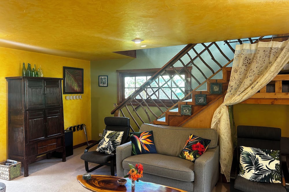 Volcano Cottage | Lazy Lehua Cottage
