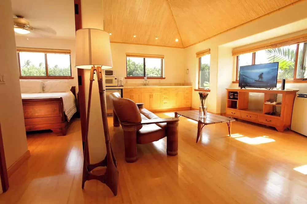 Kuau Apartment | Suite on North Shore property. Walk to beach & town!