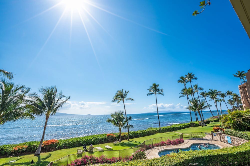 Maalaea Condo | Ocean Front & Budget Friendly: Maalaea Banyans 204 - The Perfect Couples Getaway