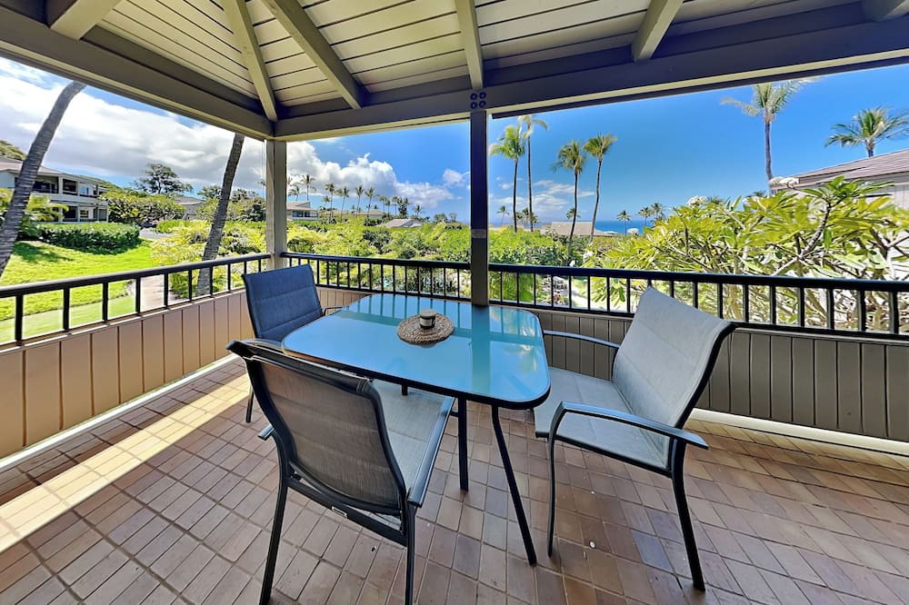 Wailea Condo | Wailea Ekolu Village 1406 | Gorgeous Views + Community Pool!