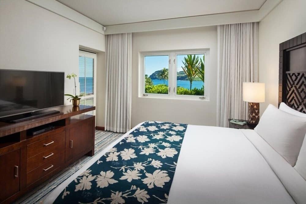 Lihue Resort | Lihue | Family Island Retreat | Pool + Golf | 2BR Condo