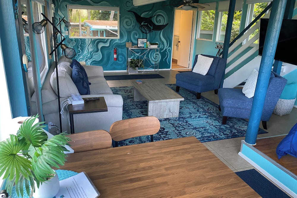 Kealakekua Apartment | Manta Suite w/ocean view and sleeping 6 -TA-154-746-2656-01