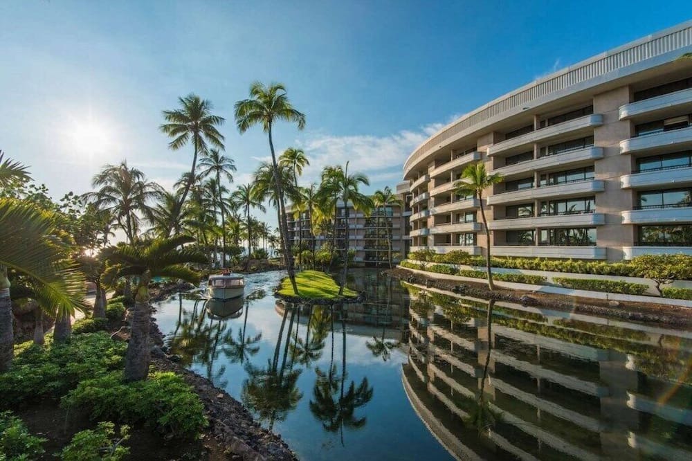 Waikoloa Apartment | Waikoloa | Pool & Beach Access | Partial Ocean View Stay