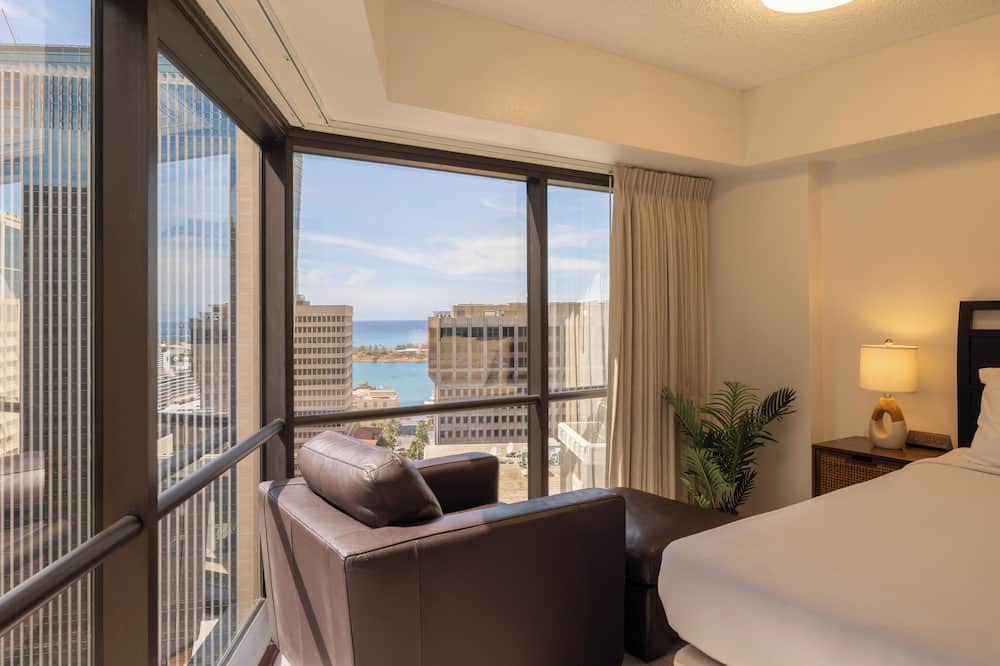 Downtown Honolulu Apartment | Bishop Suites Downtown Honolulu