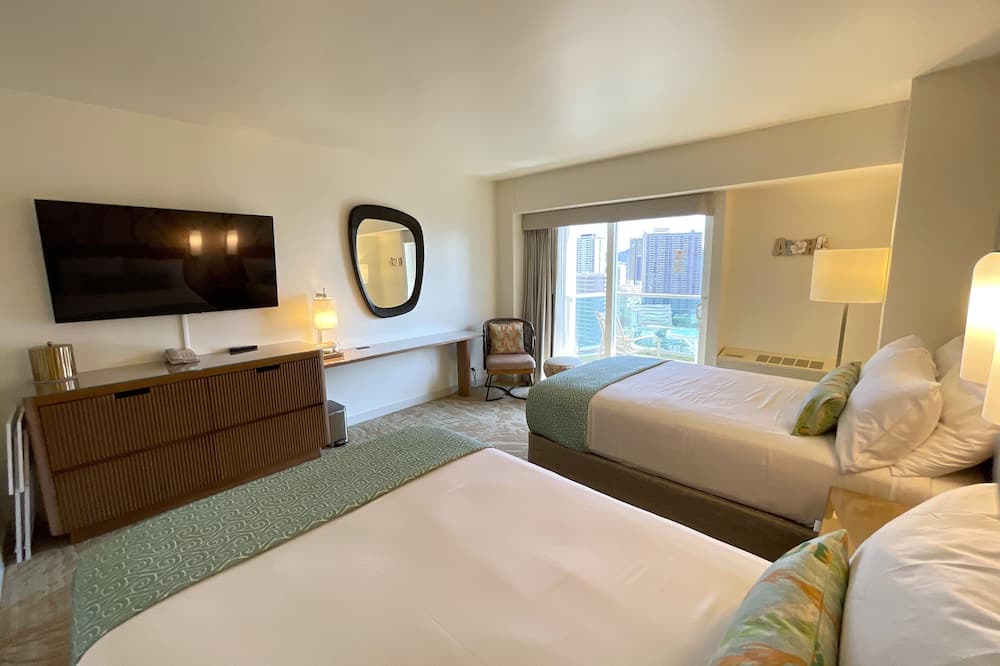 Ala Moana Hotel | Ala Moana Hotel @24FL Ocean View Recently Renovated