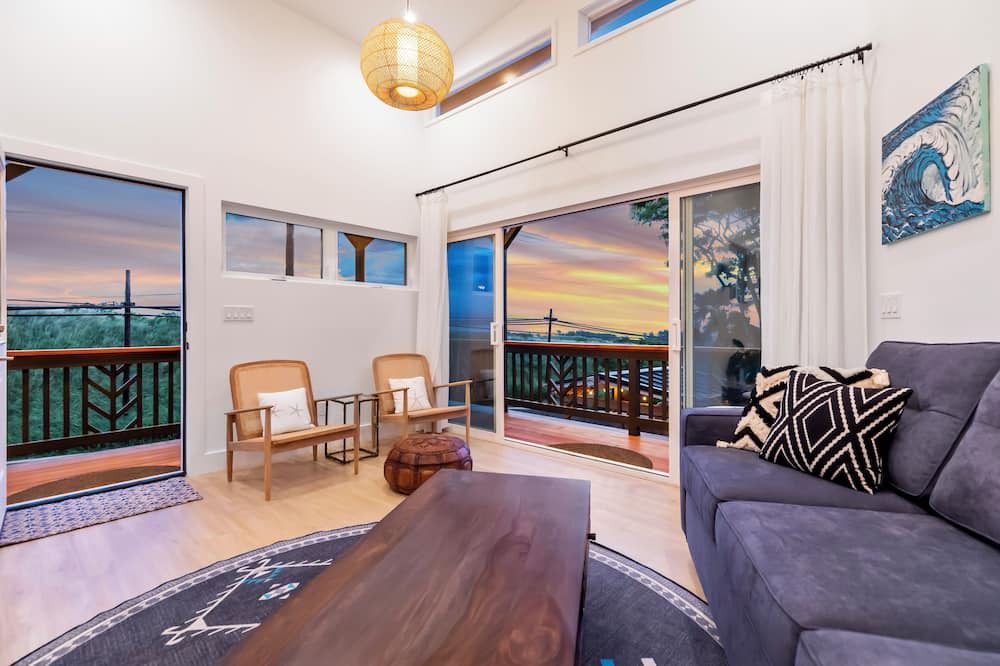 Paia Apartment | Modern ocean view suite walking distance to the coolest beach town in Maui