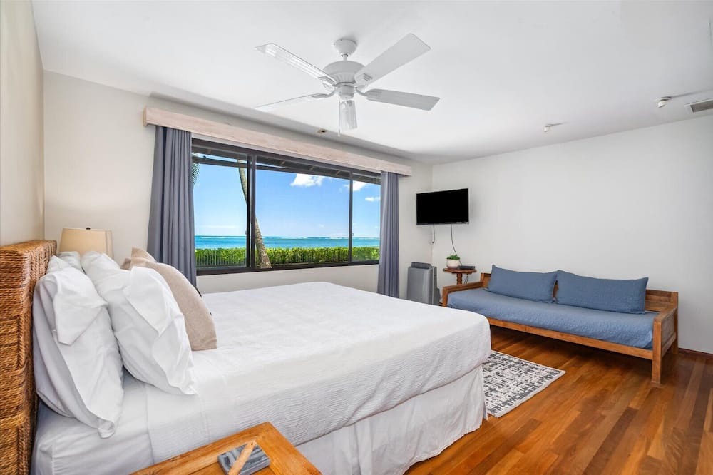 Hawaii Loa Ridge House | Beachfront & Short Drive to Waikiki