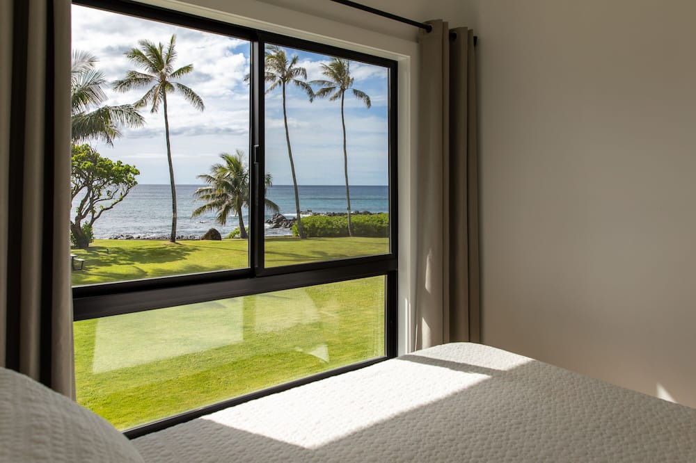Waialee House | Oceanfront Paradise Escape on the North Shore of Oʻahu. 30-Night Minimum Stay