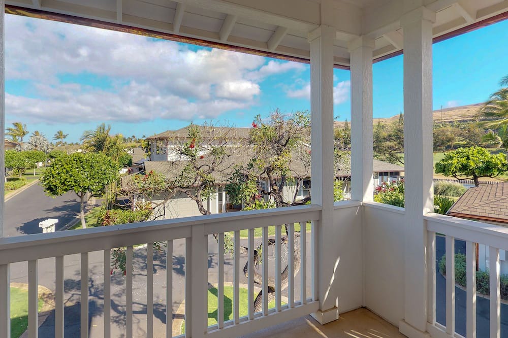 Ko Olina Condo | Coconut Plantation 1158-1: Spacious 3BR with Modern Kitchen & Private Lanais