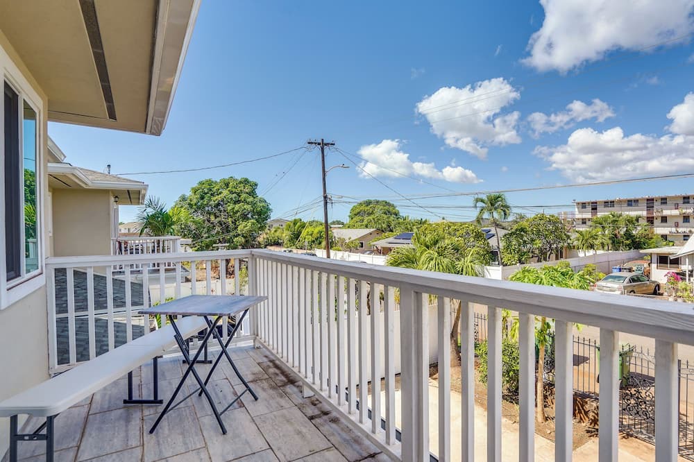 Ewa Apartment | Ewa Beach Apartment ~ 1 Mi to Puʻuloa Beach Park!